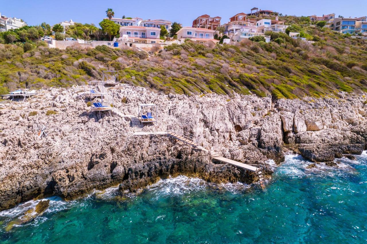 La Kumsal Denize Sifir Ve Ozel Havuzlu Dubleks Suit Kaş Exteriér fotografie