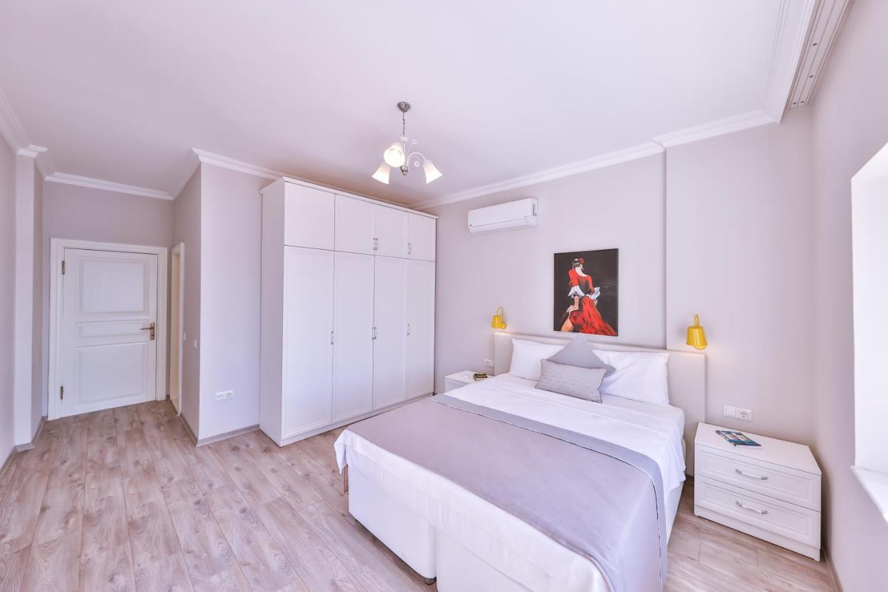 La Kumsal Denize Sifir Ve Ozel Havuzlu Dubleks Suit Kaş Exteriér fotografie
